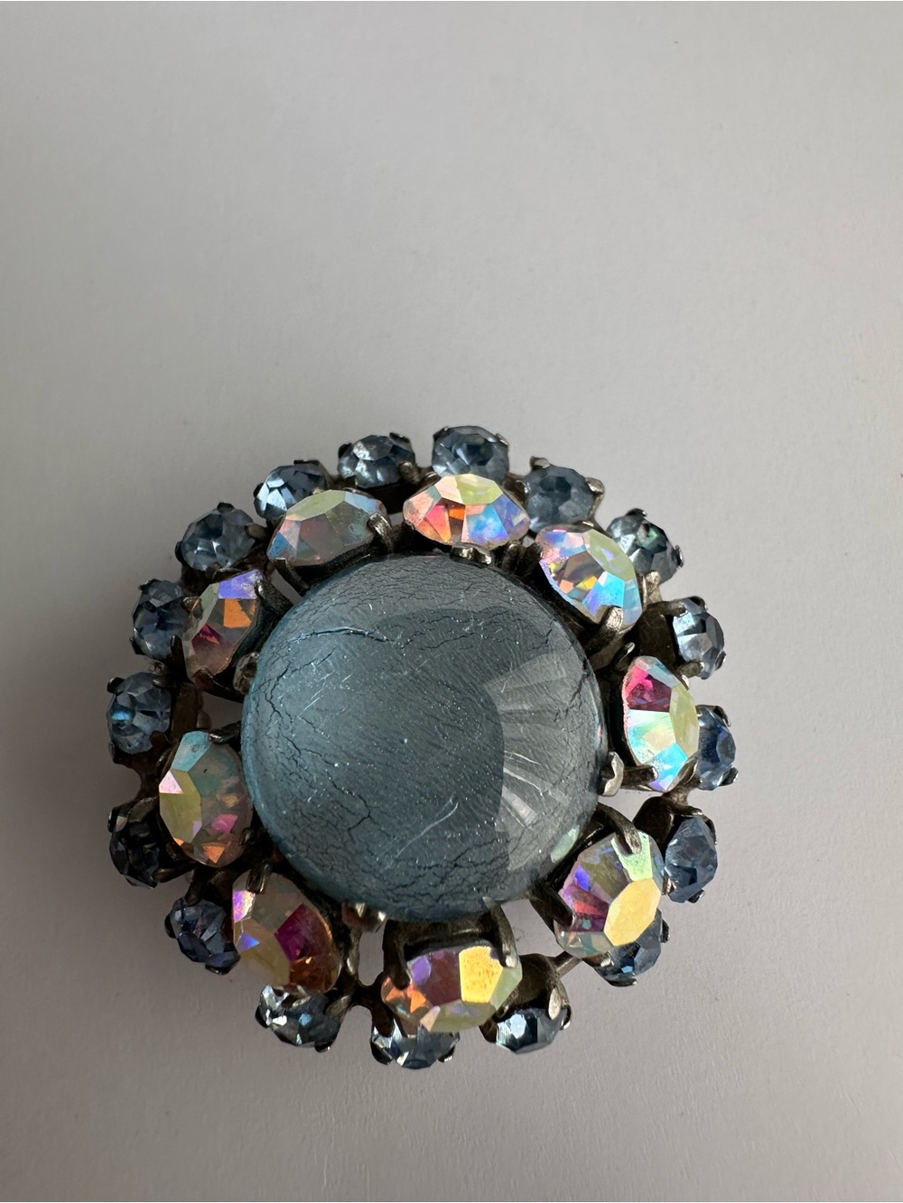 A-F Paris Btè SGDG Vintage from 1930’s Glass and rinestones Brooch/Fur clip - Picture 4 of 14
